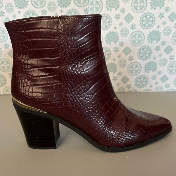 Liz Claiborne red brown croc print faux leather pointed toes 3.5” heels size 8.5 - Picture 5 of 15